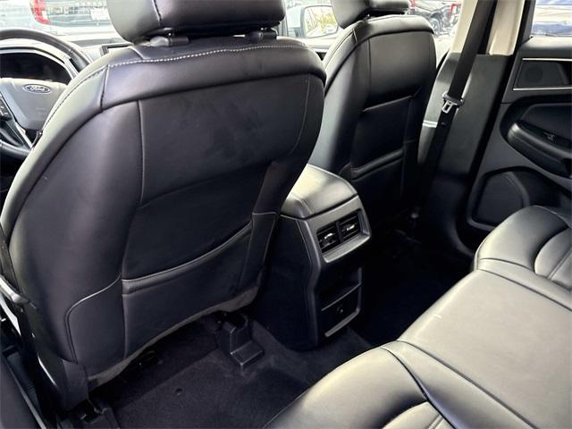 used 2024 Ford Edge car, priced at $26,980