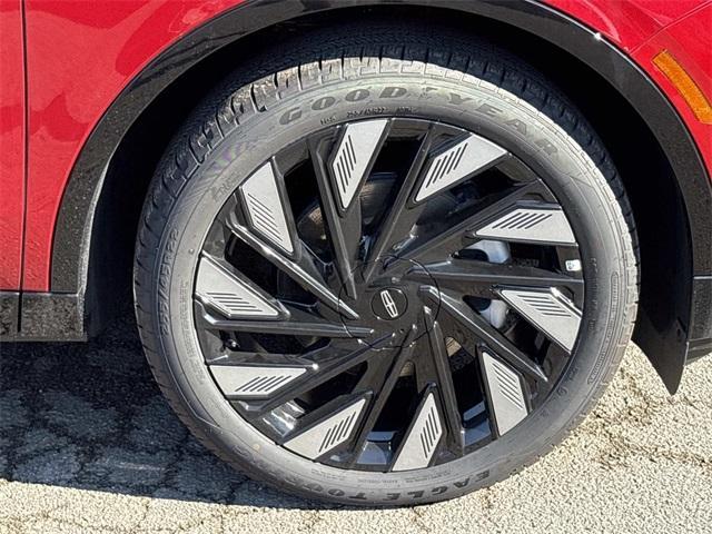 new 2025 Lincoln Nautilus car, priced at $65,853