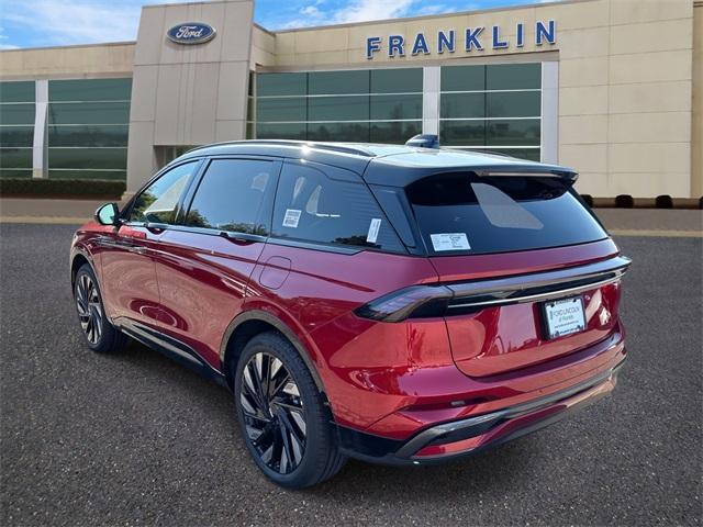 new 2025 Lincoln Nautilus car, priced at $65,853