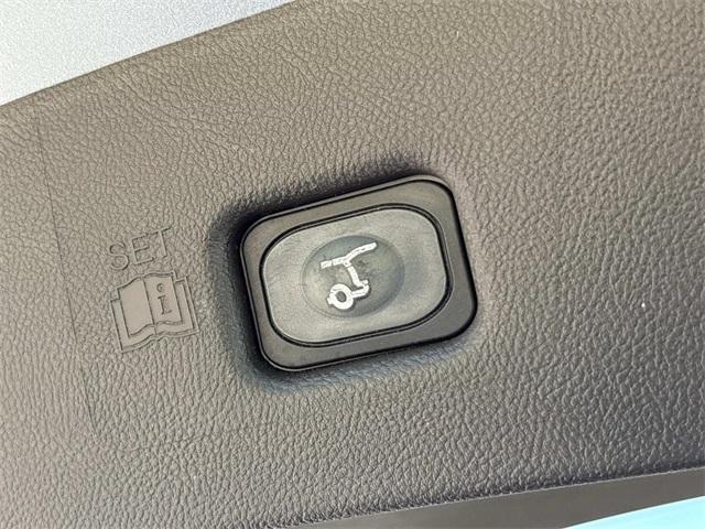 used 2021 Lincoln Nautilus car, priced at $36,696