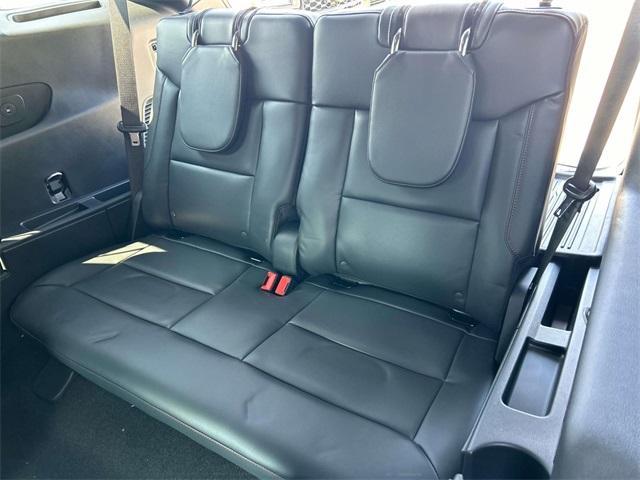 new 2025 Ford Explorer car, priced at $44,988