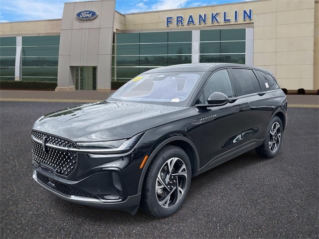 new 2025 Lincoln Nautilus car, priced at $58,160