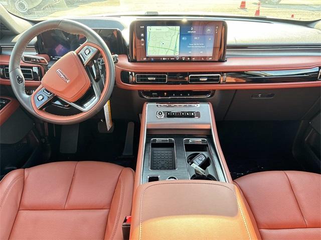 new 2025 Lincoln Aviator car, priced at $72,041