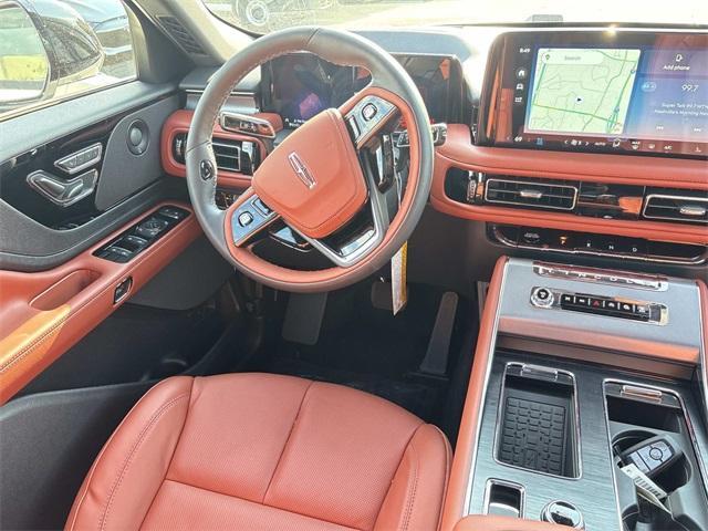new 2025 Lincoln Aviator car, priced at $72,041