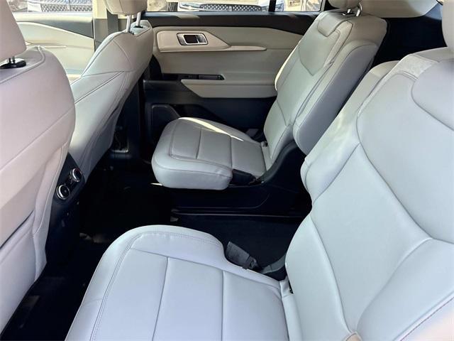 new 2025 Ford Explorer car, priced at $45,406