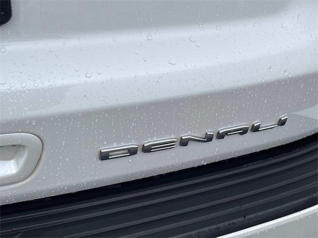used 2021 GMC Yukon car, priced at $50,502