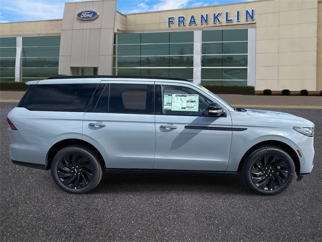 new 2025 Lincoln Navigator car, priced at $109,940