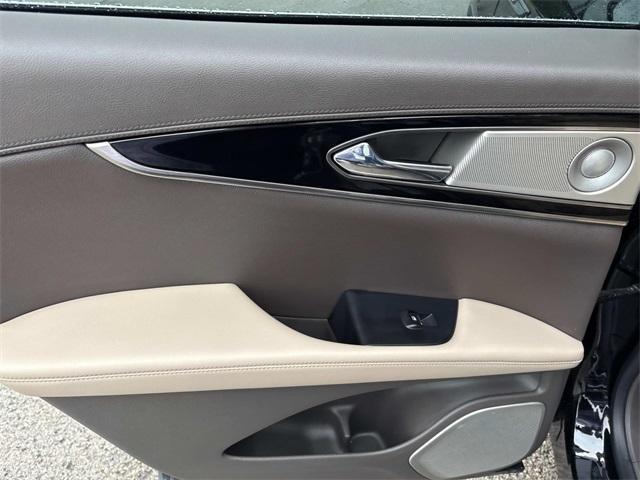 used 2022 Lincoln Nautilus car, priced at $36,258
