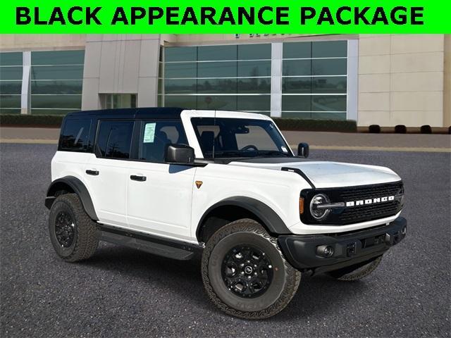 new 2025 Ford Bronco car, priced at $59,194