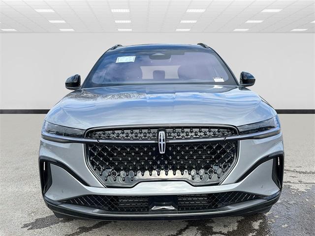 new 2025 Lincoln Nautilus car, priced at $62,902