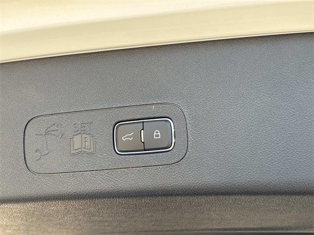 new 2025 Lincoln Aviator car, priced at $69,639