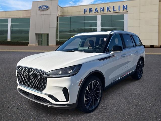 new 2025 Lincoln Aviator car, priced at $69,639