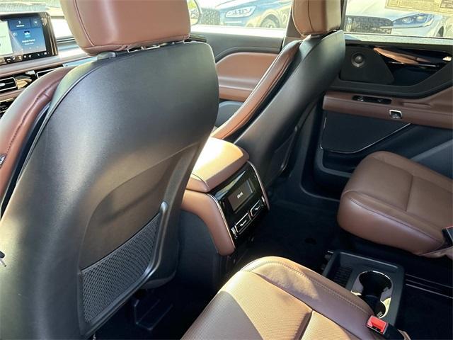 new 2025 Lincoln Aviator car, priced at $69,639