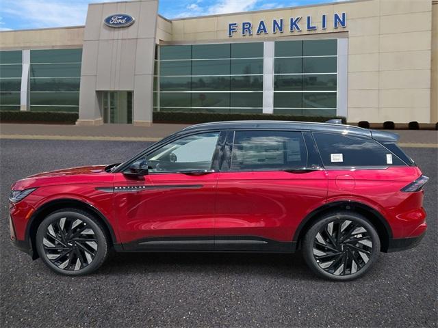 new 2025 Lincoln Nautilus car, priced at $68,255