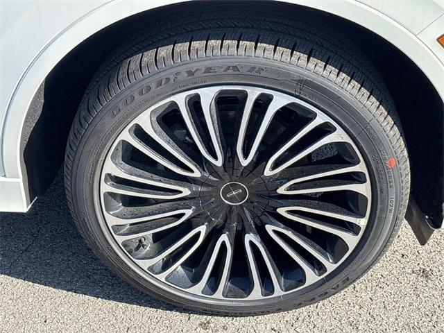 new 2025 Lincoln Aviator car, priced at $84,764