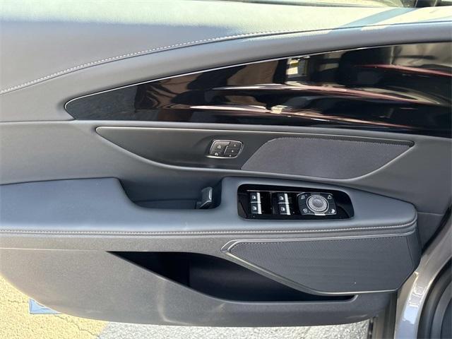 new 2025 Lincoln Nautilus car, priced at $56,973