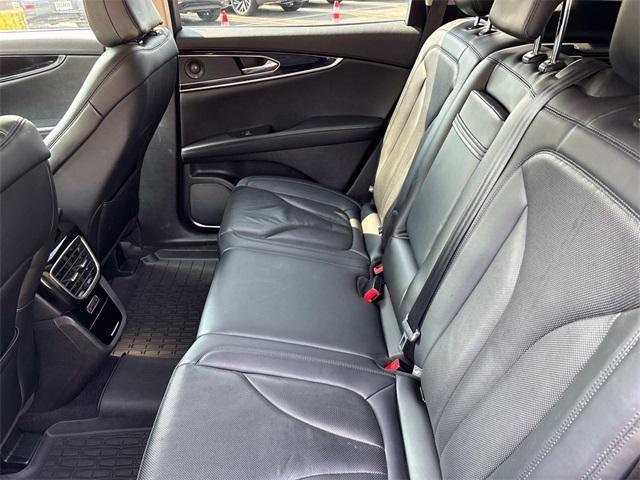 used 2022 Lincoln Nautilus car, priced at $36,804