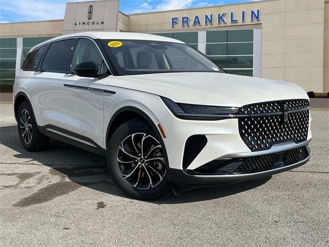 new 2025 Lincoln Nautilus car, priced at $51,159