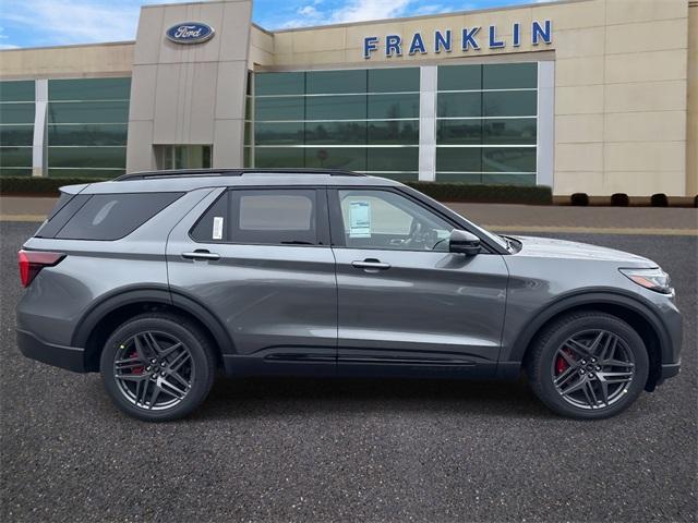 new 2025 Ford Explorer car, priced at $58,361