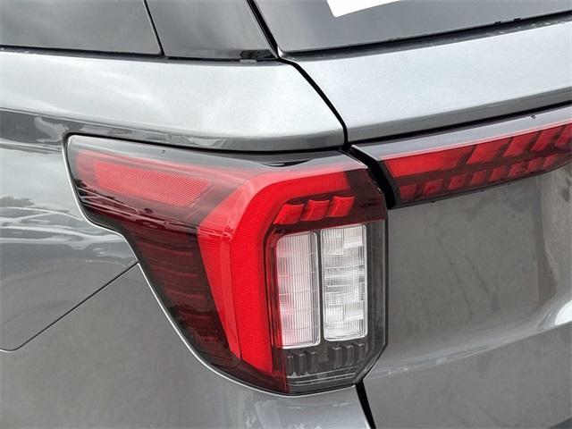 new 2025 Ford Explorer car, priced at $58,361