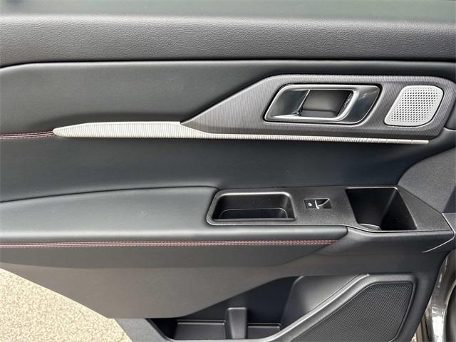 new 2025 Ford Explorer car, priced at $58,361