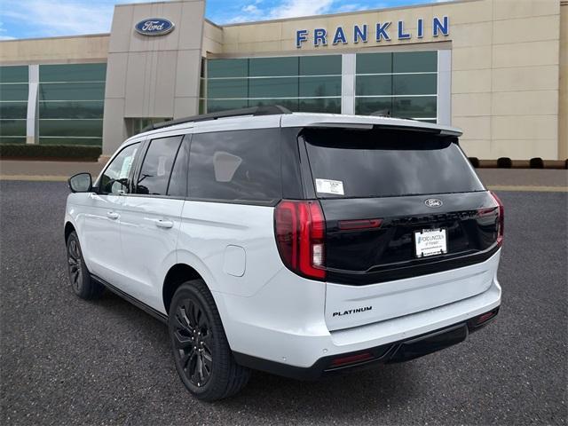 new 2025 Ford Expedition car, priced at $80,445