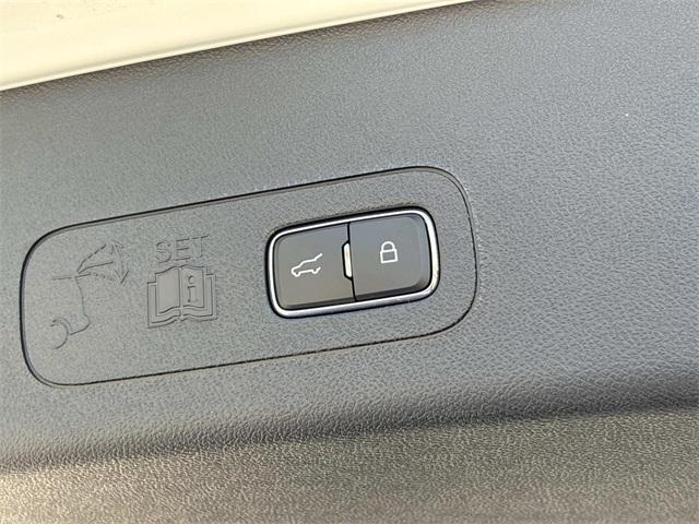 new 2025 Lincoln Aviator car, priced at $80,604