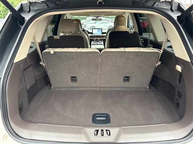 used 2023 Lincoln Aviator car, priced at $50,438