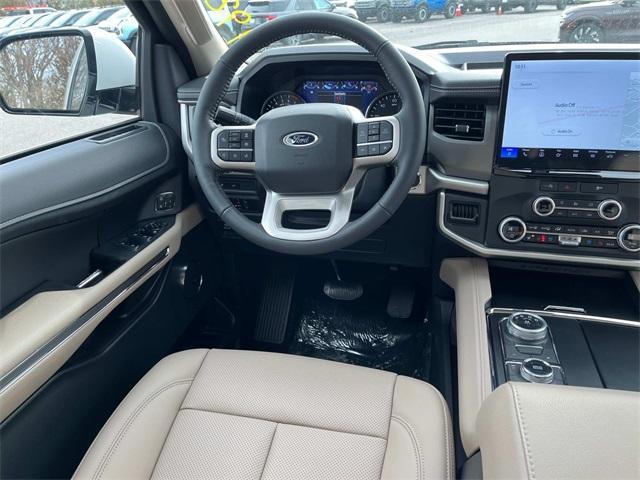 new 2024 Ford Expedition car, priced at $65,131