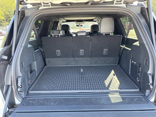 new 2025 Lincoln Navigator L car, priced at $109,910
