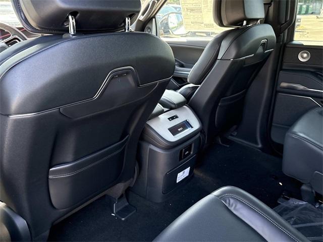 new 2025 Lincoln Navigator L car, priced at $109,910