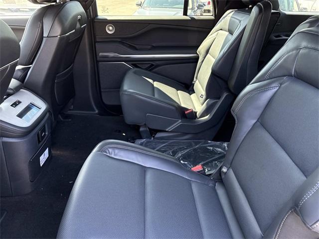 new 2025 Lincoln Navigator L car, priced at $109,910