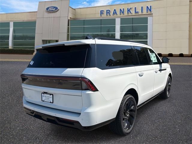 new 2025 Lincoln Navigator L car, priced at $109,910