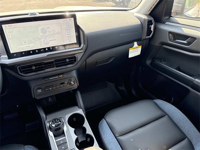 new 2025 Ford Bronco Sport car, priced at $39,054