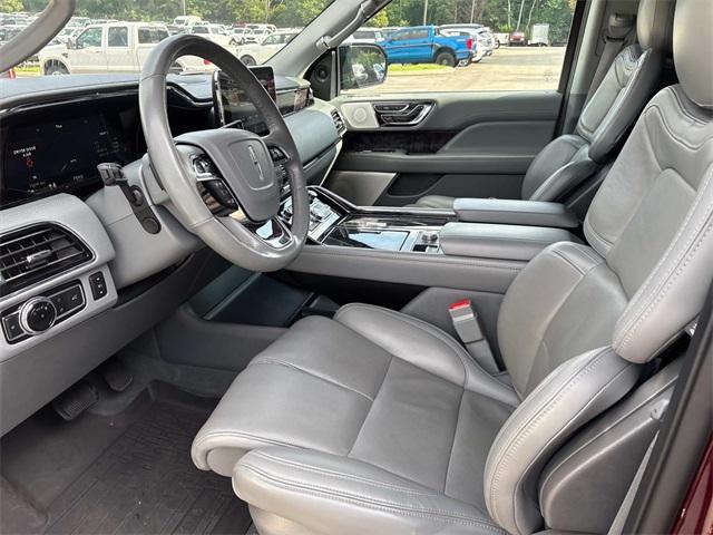 used 2021 Lincoln Navigator car, priced at $43,373
