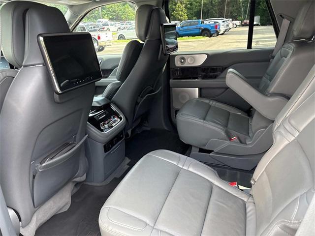 used 2021 Lincoln Navigator car, priced at $43,373