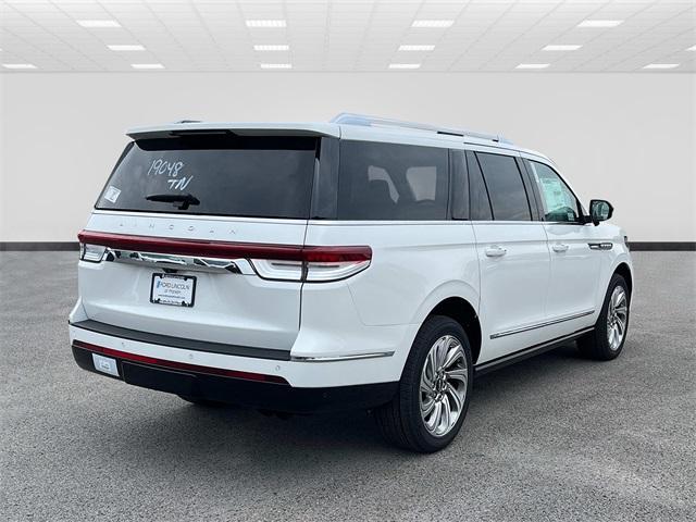 new 2024 Lincoln Navigator L car, priced at $103,861