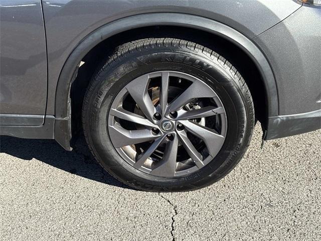 used 2016 Nissan Rogue car, priced at $10,980