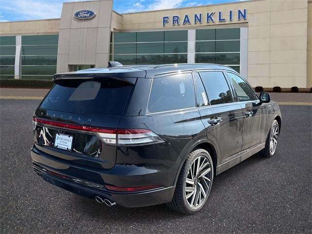 new 2025 Lincoln Aviator car, priced at $93,285