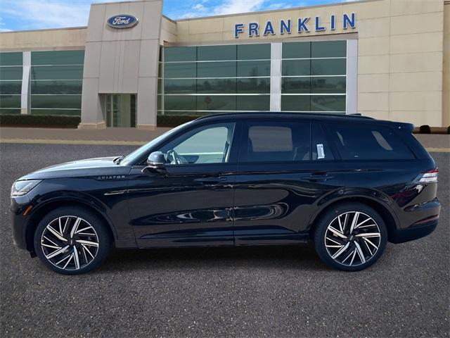 new 2025 Lincoln Aviator car, priced at $93,285
