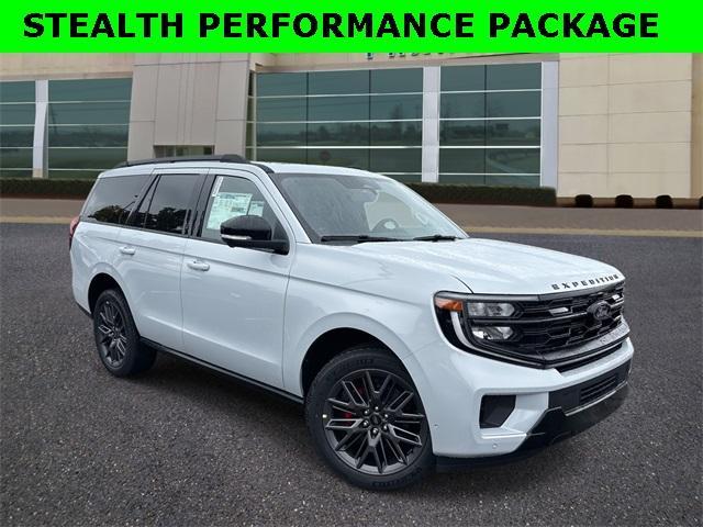 new 2025 Ford Expedition car, priced at $85,230
