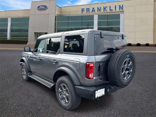 new 2025 Ford Bronco car, priced at $45,259