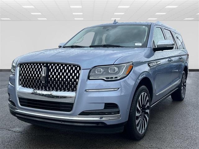 used 2024 Lincoln Navigator L car, priced at $89,986