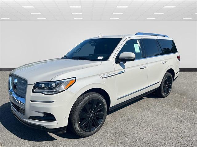 new 2024 Lincoln Navigator car, priced at $103,278