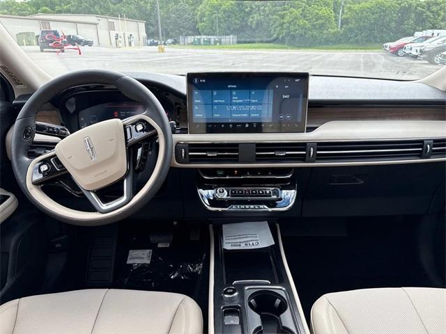 new 2025 Lincoln Corsair car, priced at $51,303