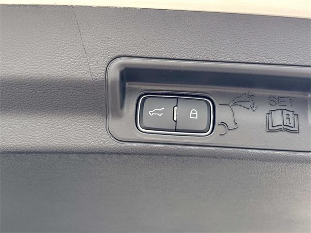 new 2025 Ford Explorer car, priced at $44,569