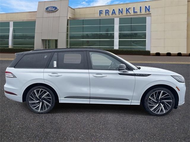 new 2025 Lincoln Aviator car, priced at $92,039