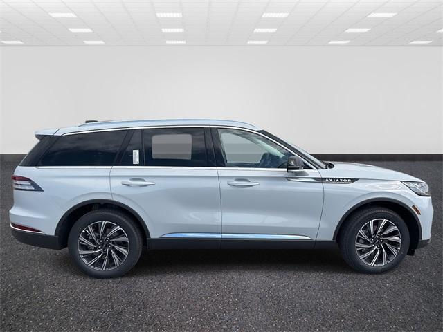 new 2025 Lincoln Aviator car, priced at $59,345