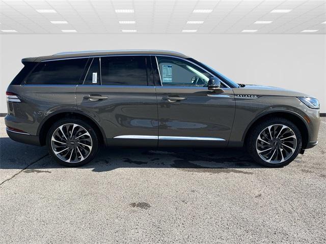 new 2025 Lincoln Aviator car, priced at $75,929