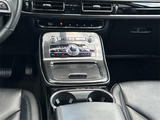 used 2022 Lincoln Nautilus car, priced at $26,416